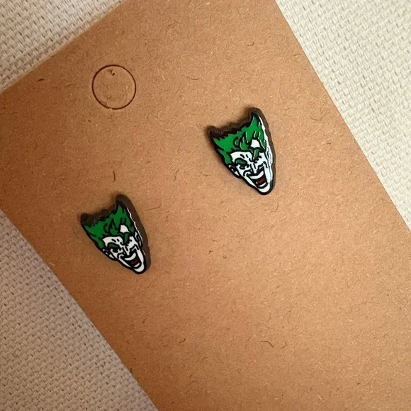Joker Stud Earrings💚 (DC Comics) - Picture 2 of 7